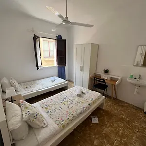 https://pension-solarium.topbarcelonahotels.com